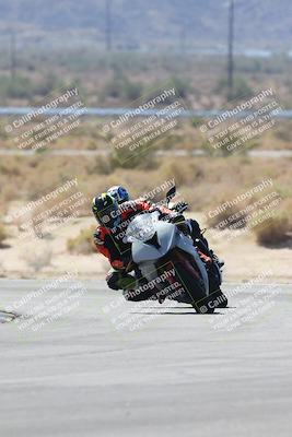 media/Oct-02-2025-Racers Edge (Thu) [[2c91cb6ab3]]/3-B Group/Session 3-Turn 16 (12pm)/